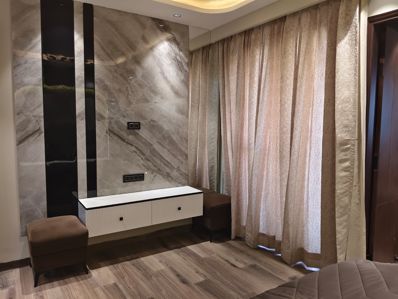 Luxury Floors in Sohna Road